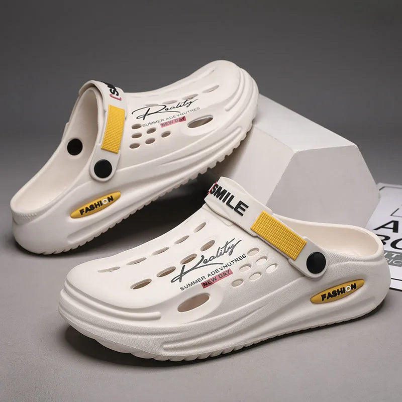 Summer Men Clogs Slippers Soft Sole Breathable Beach Slippers Men Home Slippers Outdoor Antiskid Slippers