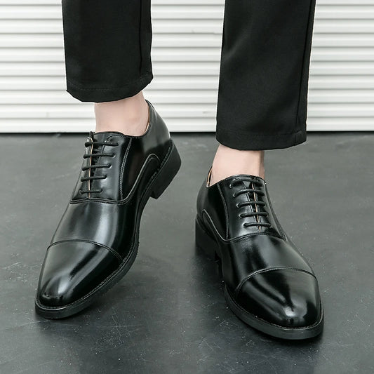 Luxury Men's Dress Shoes Classics Business Leather Shoes Banquet Party Dress Shoes Fashion Pointed Wedding Shoe Lace Up Oxfords