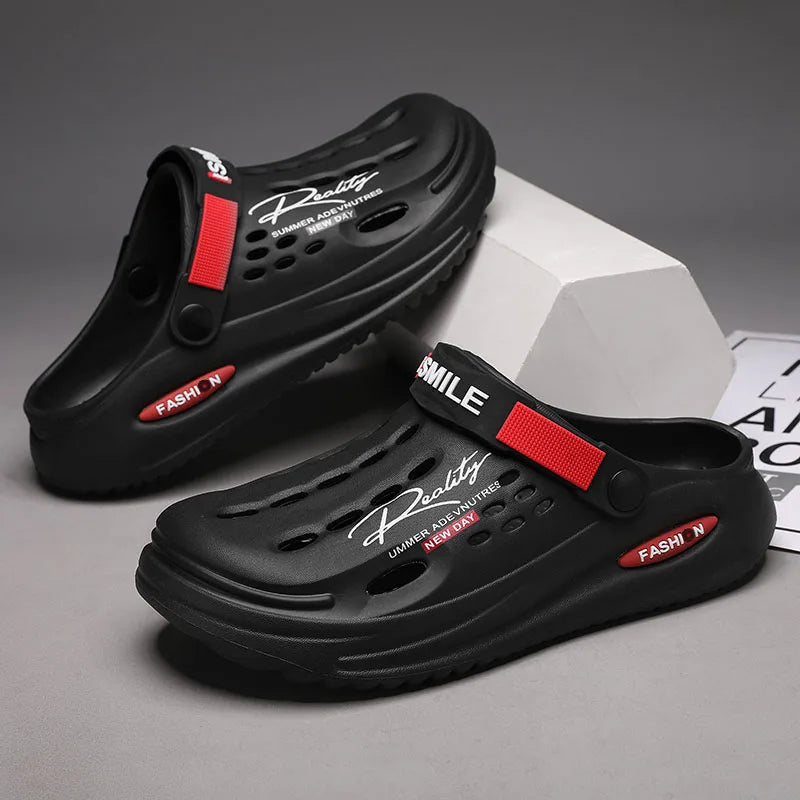 Summer  Men Clogs Slippers Soft Sole Breathable Beach Slippers Men Home Slippers Outdoor Antiskid Slippers