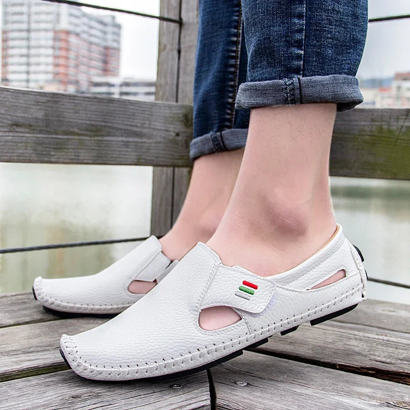 New 2023 Summer Breathable Leather Shoes Men Casual Loafers Brand Design Handmade Men Flats Soft Leather Moccasins Boat Shoes