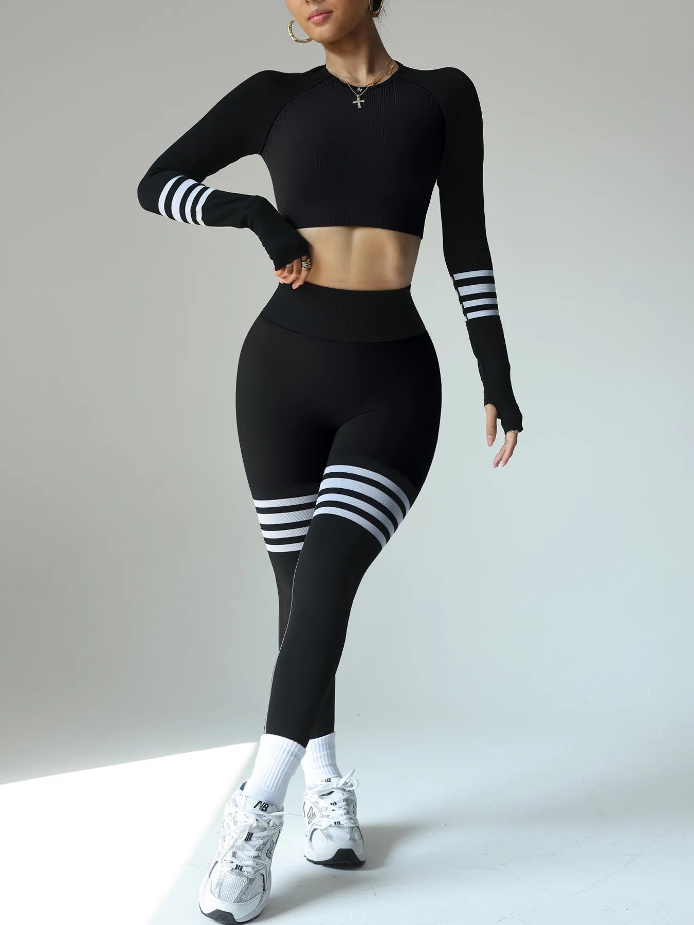 Women Gym Sets V Back Leggings Casual T Shirt Crop Tops Tracksuits Sports Suits Workout Athletic Yoga Pants Training Sportswear