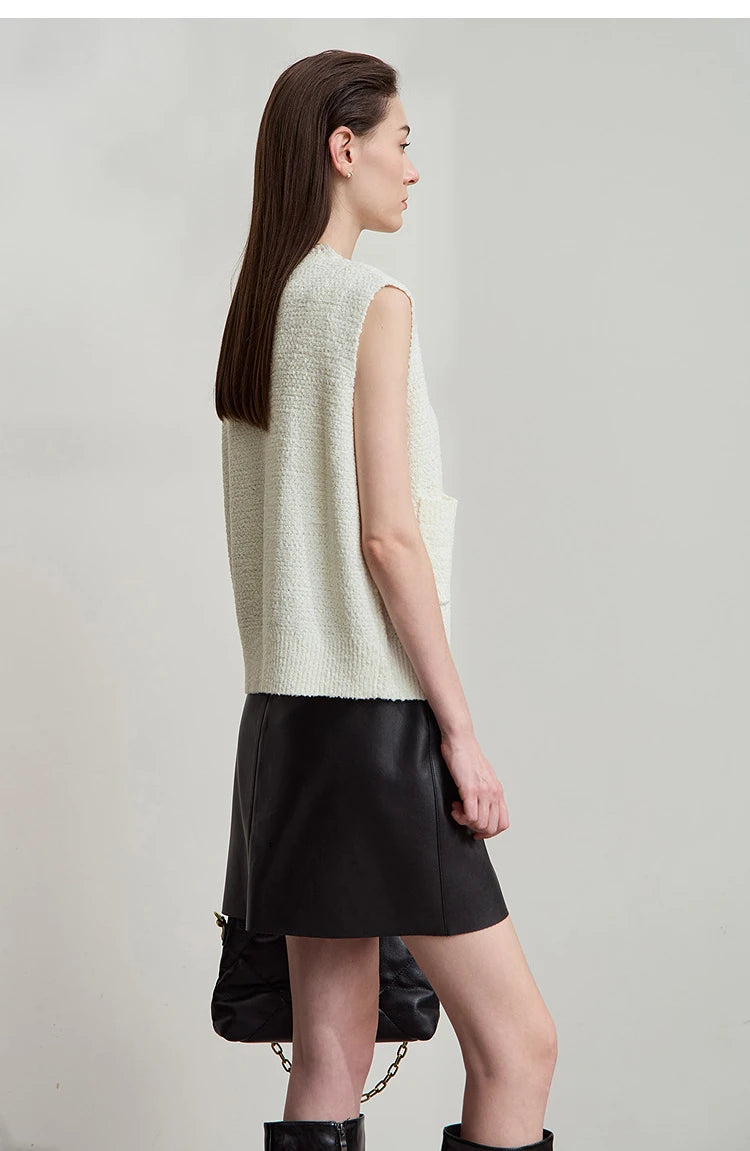 AMII Women's Vest 2025 Autumn New O-neck Elegant Retro Knitted Vest Women's Casual Versatile Loose Sleeveless Top Female12543082