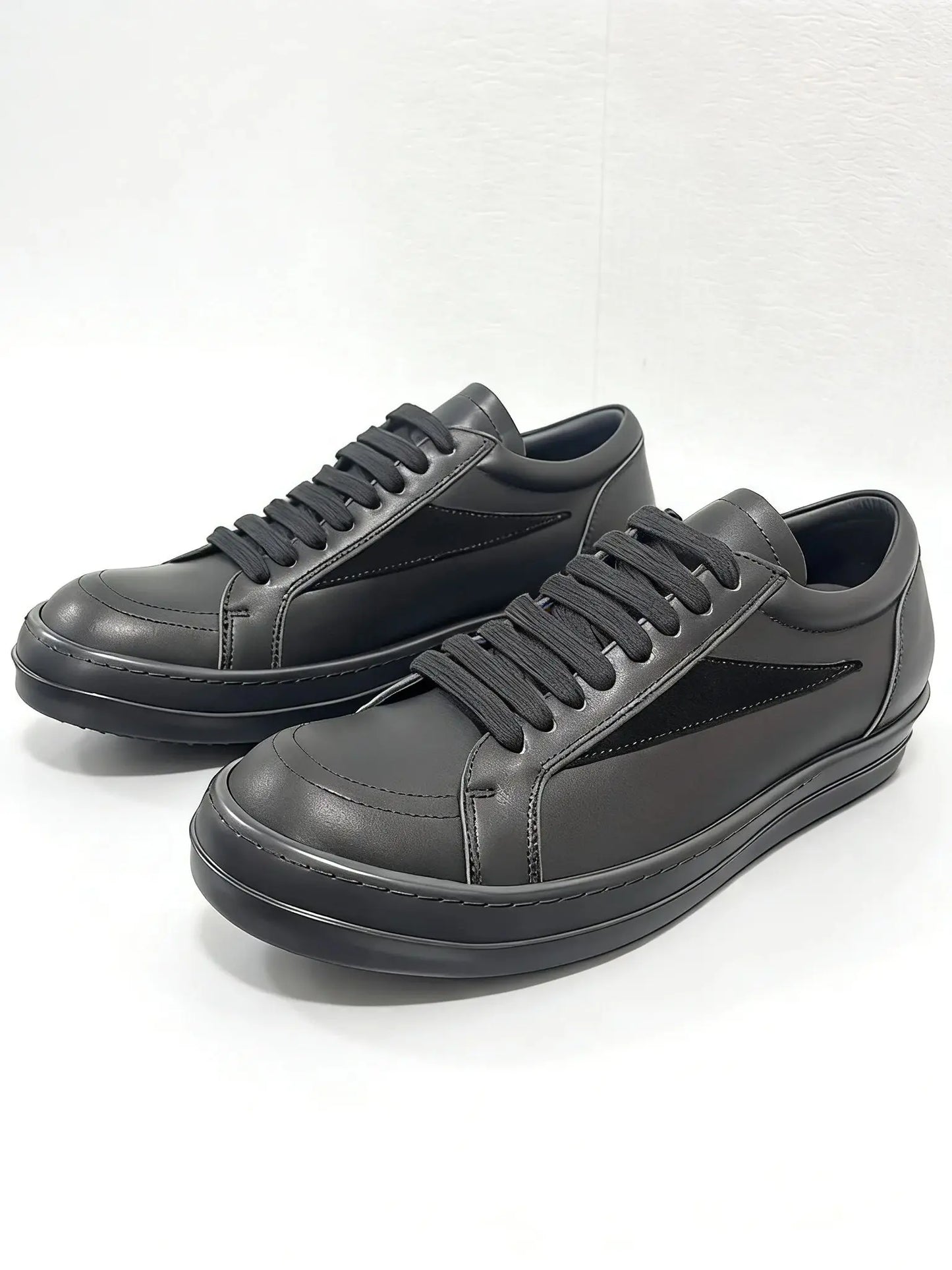 Men Casual Shoes Women Lace Up Leather Luxury Trainers Platform High Street Vintage Trendy Designer White Sneakers
