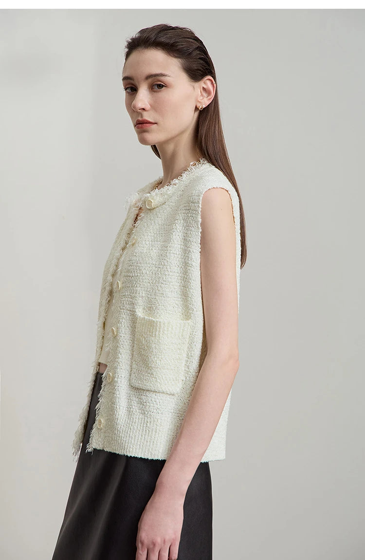 AMII Women's Vest 2025 Autumn New O-neck Elegant Retro Knitted Vest Women's Casual Versatile Loose Sleeveless Top Female12543082