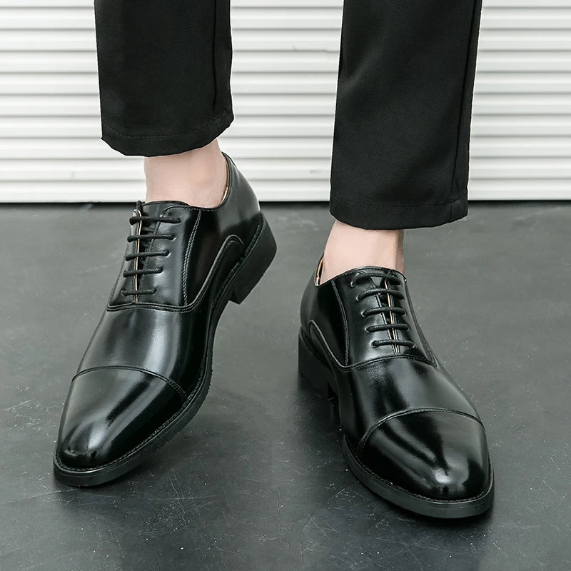 Luxury Men's Dress Shoes Classics Business Leather Shoes Banquet Party Dress Shoes Fashion Pointed Wedding Shoe Lace Up Oxfords