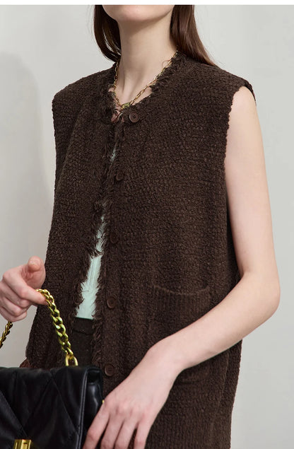 AMII Women's Vest 2025 Autumn New O-neck Elegant Retro Knitted Vest Women's Casual Versatile Loose Sleeveless Top Female12543082