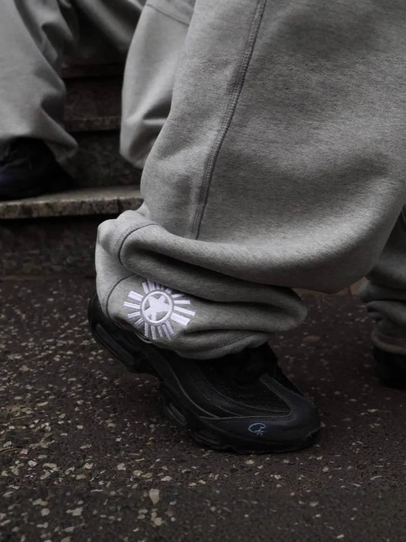 Embroidered new retro hip-hop street casual pants loose grey high waist fashionable retro street sweatpants couple hot sale