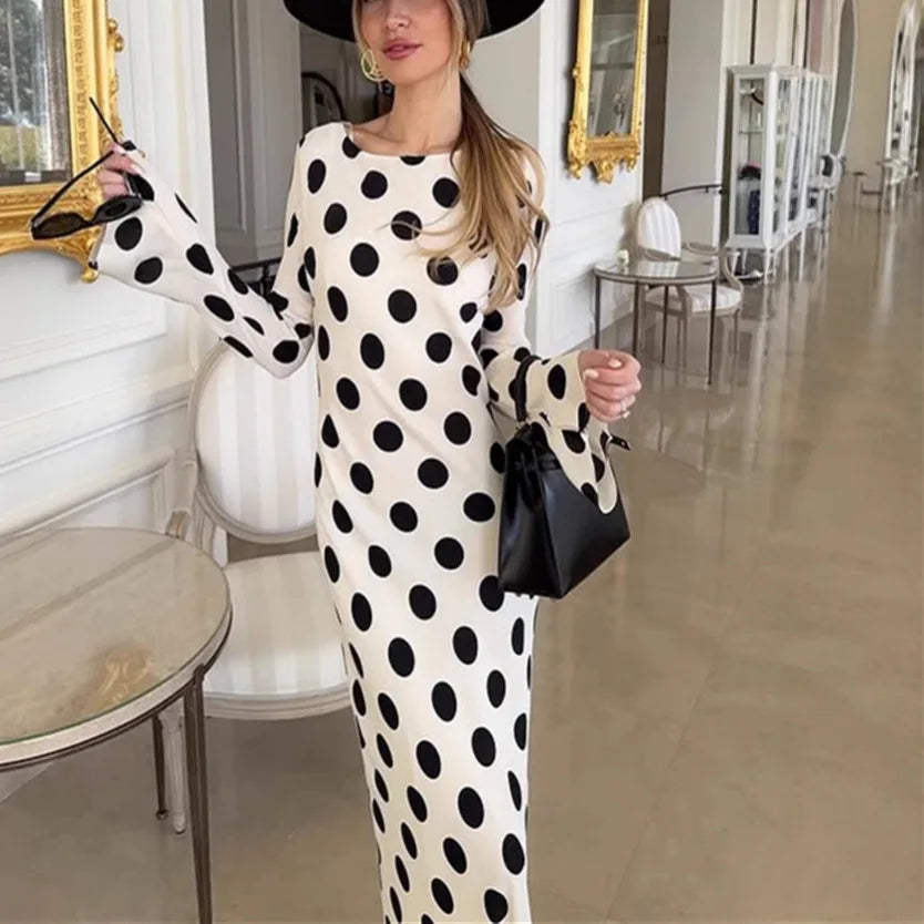 2025 Summer Fashion Series New Women's Elegant Dress Long Tight Sexy Horn Sleeve Wave Point A Long Skirt Vacation Long Run