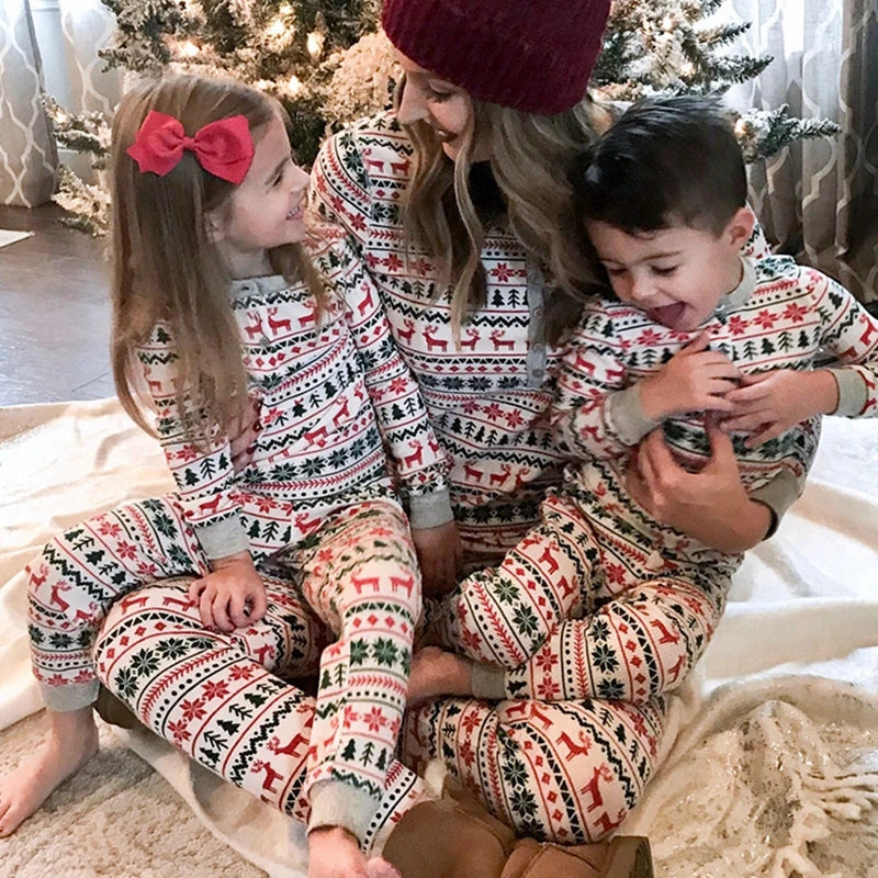 2026 New Year's Costumes Cartoon All Over Print Family Christmas Pajamas Couples Kids Matching Clothing Set Xmas Look Sleepwear