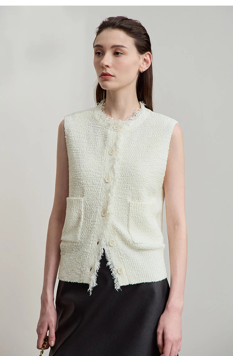 AMII Women's Vest 2025 Autumn New O-neck Elegant Retro Knitted Vest Women's Casual Versatile Loose Sleeveless Top Female12543082