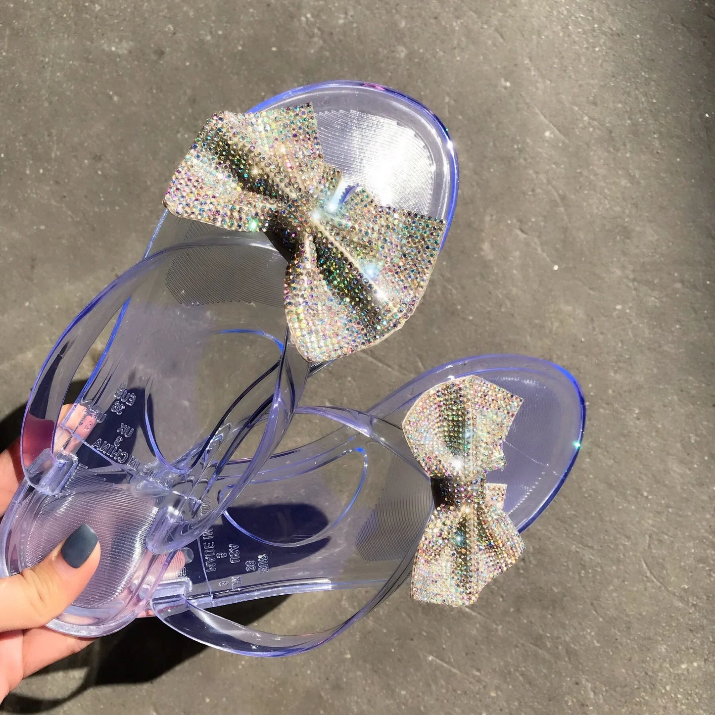 Summer New Clip-foot Bow Flash Drill Sandals and Slippers Women's Flip-flops Fashion Shoes  Clear Slippers Women  Summer Slipper
