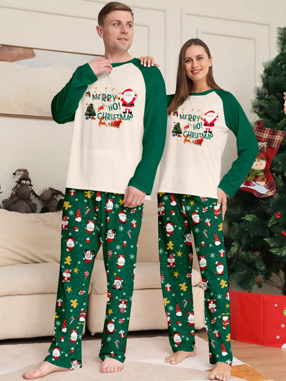 Merry Christmas Family Matching Outfits Green Pattern Mom Dad Kids Pajamas Set Soft Loose 2 Pieces Home Suit Xmas Look Sleepwear