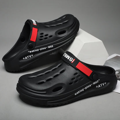 Summer  Men Clogs Slippers Soft Sole Breathable Beach Slippers Men Home Slippers Outdoor Antiskid Slippers